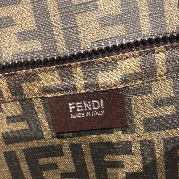 ❤️SOLD❤️🎉HP🎉 FENDI bag FF Business bag - Picture 10 of 13